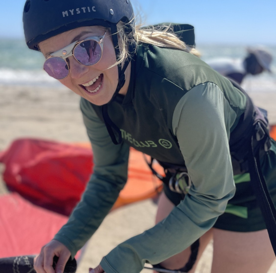 kitesurfing windsurfing yacht luxury ocean